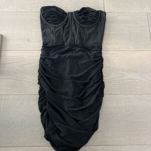Elegant Black Strapless Dress